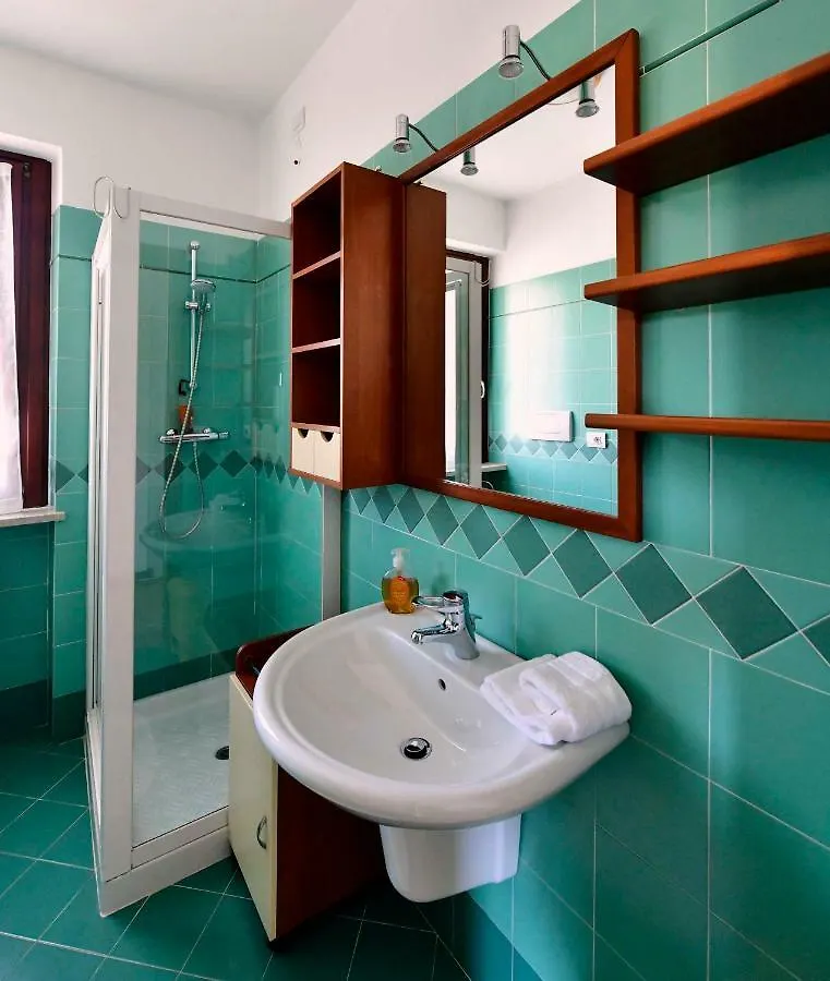 Welcome Traveller Divine Cecile Garda  0*, Garda (Verona)